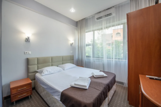 Отель Радужный Сочи Стандартный двухместный номер с 1 кроватью или 2 отдельными кроватями-17